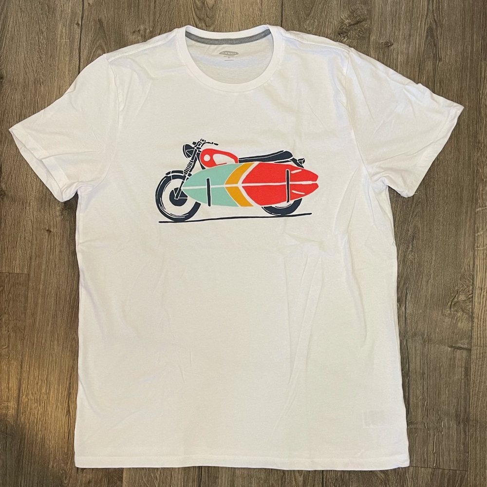 Mens XL Old Navy white Tshirt